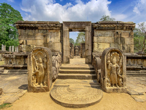 Polonnaruwa Day Tour From Bentota