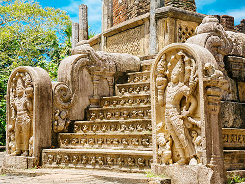 Polonnaruwa Day Tour From Colombo