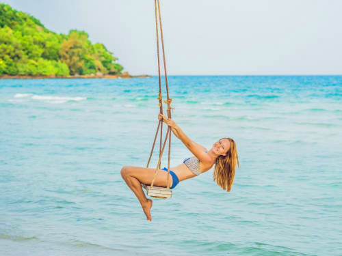 Womens Fascinating Adventures in Sri Lanka